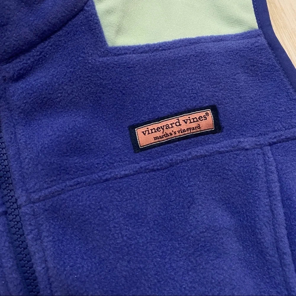 Vineyard Vines Fleece Vest - Picture 3 of 5